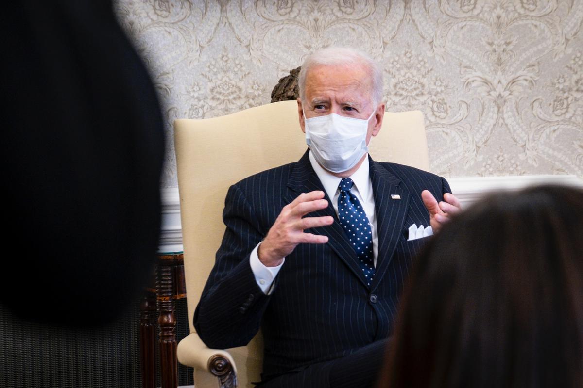 Biden Backs $75,000 Income Cap for CCP Virus Stimulus Checks