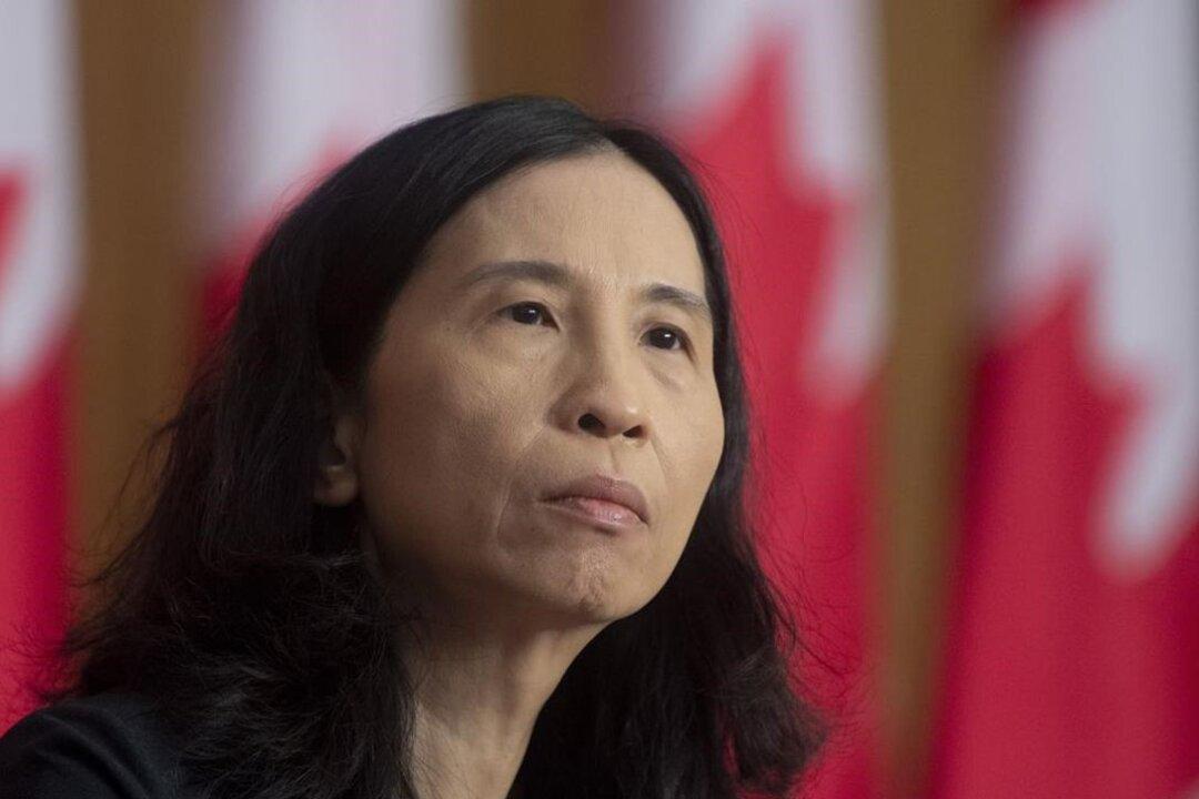 Canadians Should Now Do ‘Individual Risk Assessment’ for COVID-19, Federal Health Officials Say