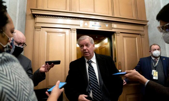 Graham Says He Plans to Meet With Trump to Discuss GOP’s Future