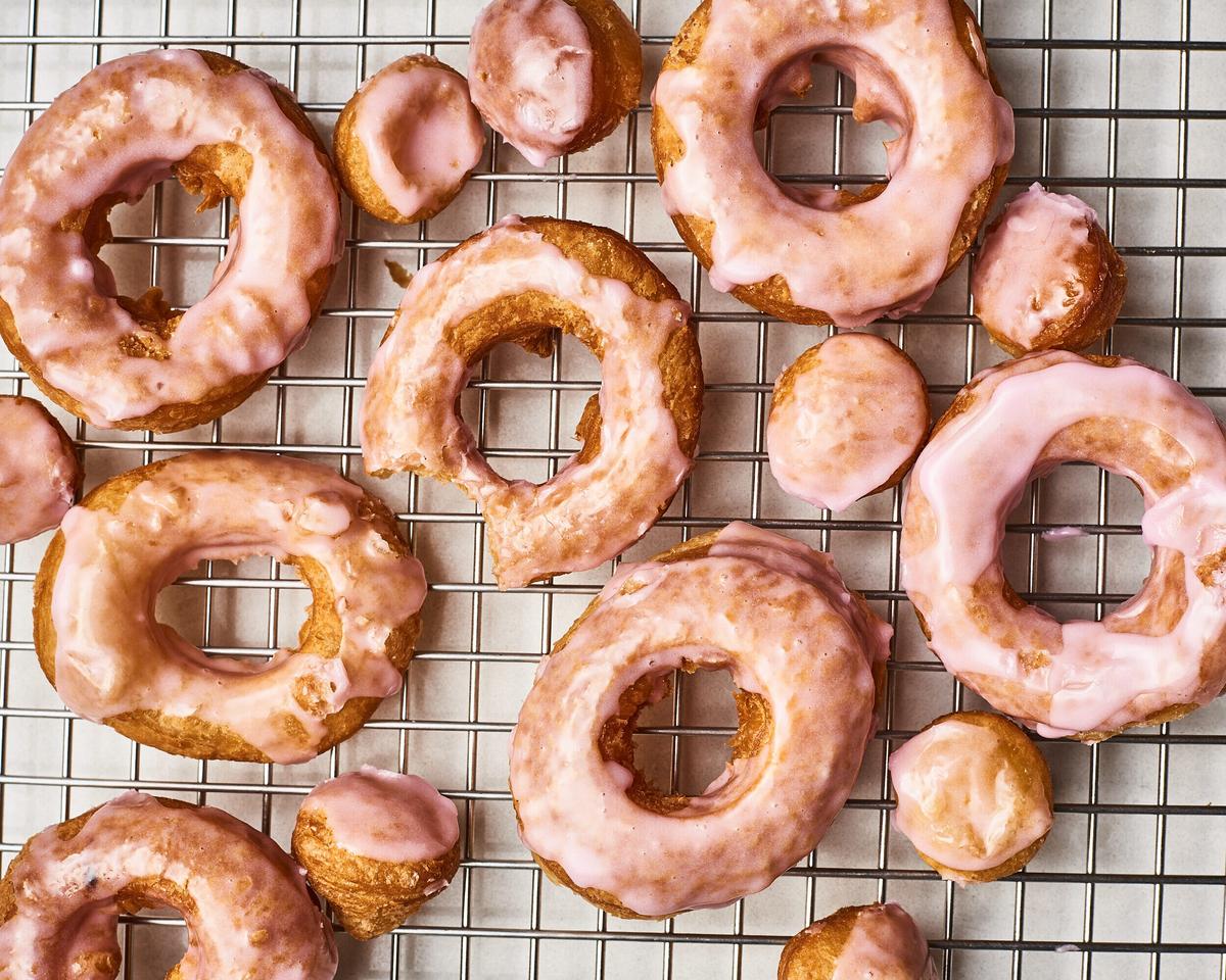 30-minute Puff Pastry Glazed Doughnuts Are the Ultimate Lazy Breakfast