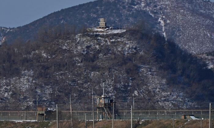 South Korea Investigating North Korean Man Who Crossed Armed Border