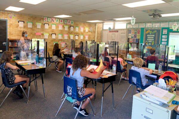 Students sit in class at Lincoln Elementary School in Corona Del Mar, Calif. (Courtesy of Lincoln Elementary School)