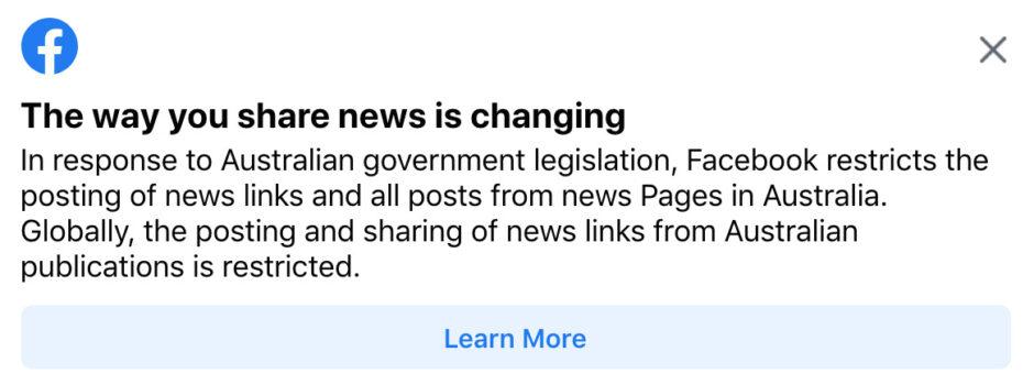 A Facebook message has appeared above the status update field on Facebook in Australia after the platform restricted posting Australian news links. (The Epoch Times)