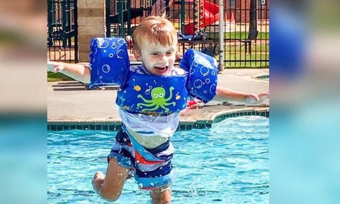 Mom Shares Heart-Wrenching Warning on ‘Water Wings’ to Parents After Son’s Tragic Accident