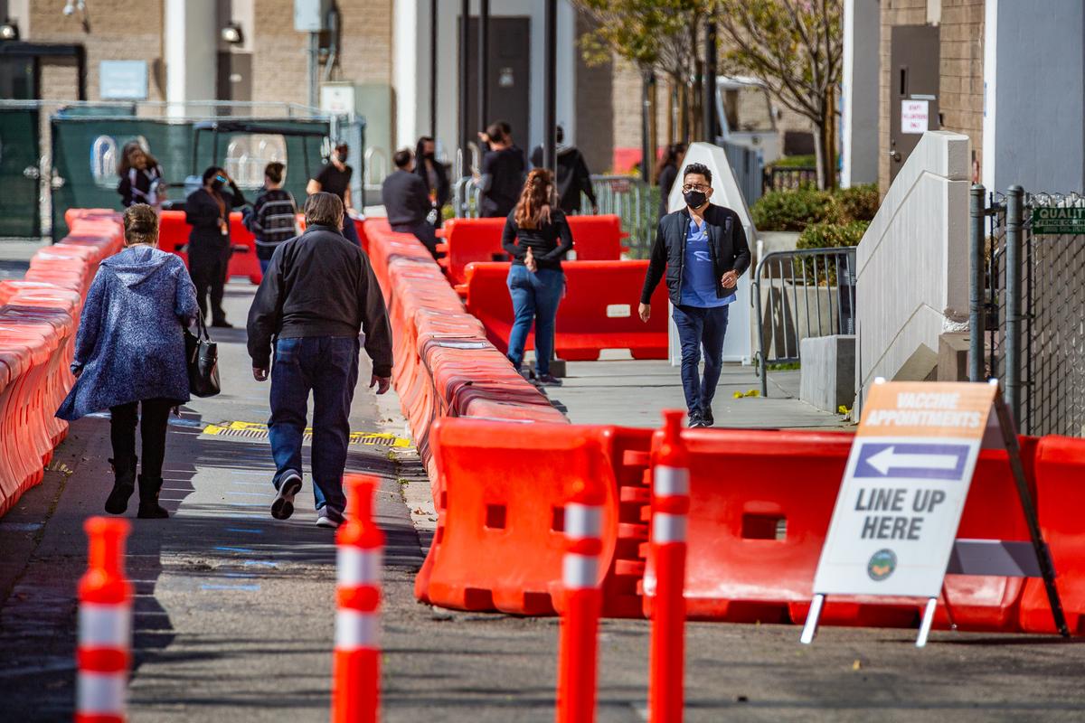 COVID-19 Vaccination Site Opens in Santa Ana