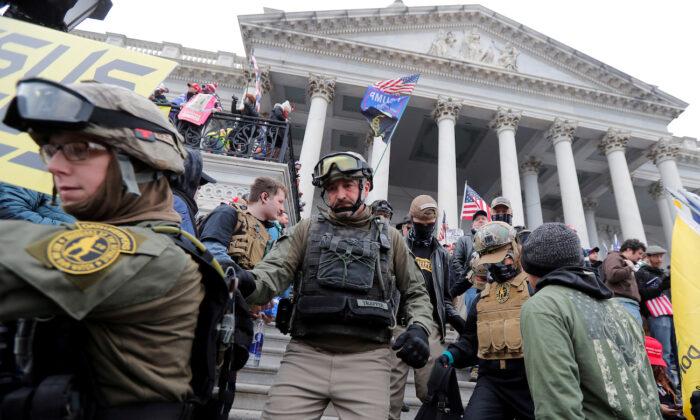 Oath Keepers Attorney Kellye SoRelle Indicted on 4 Obstruction-Related Jan. 6 Criminal Counts