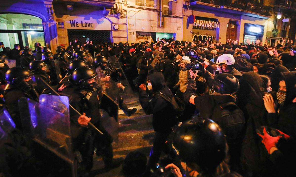 Violence Flares as Protests Over Jailing of Spanish Rapper Extend Into Fifth Night