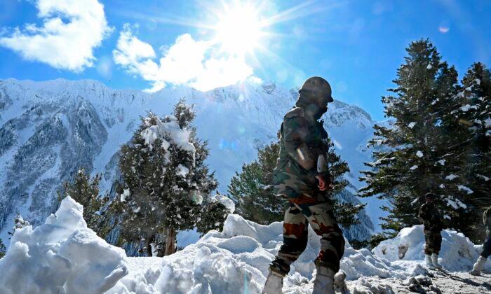 India, China Complete Troop Pullout From Lake Area