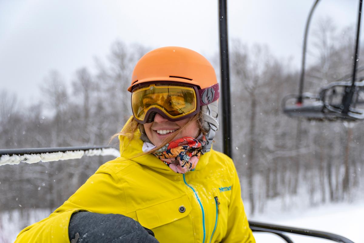 Enjoying a moment of rest between runs on the chair lift at Sunday River. (Marina French/Sunday River)