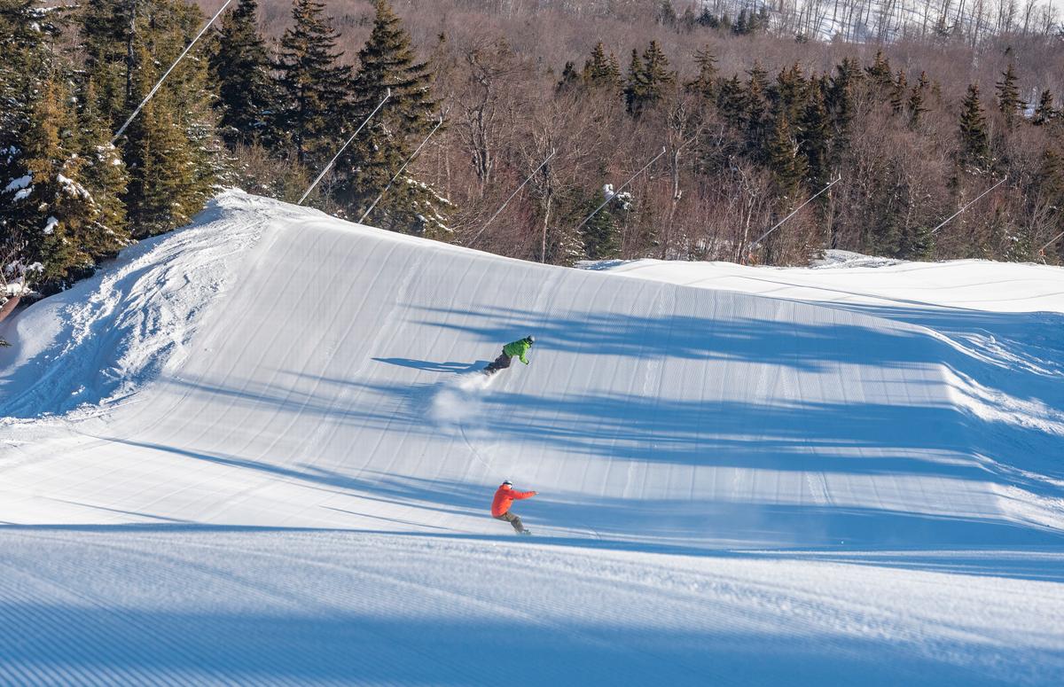 Sunday River has great wide and gentle trails to help skiers and riders build confidence and feel free to roam. (Marina French/Sunday River)