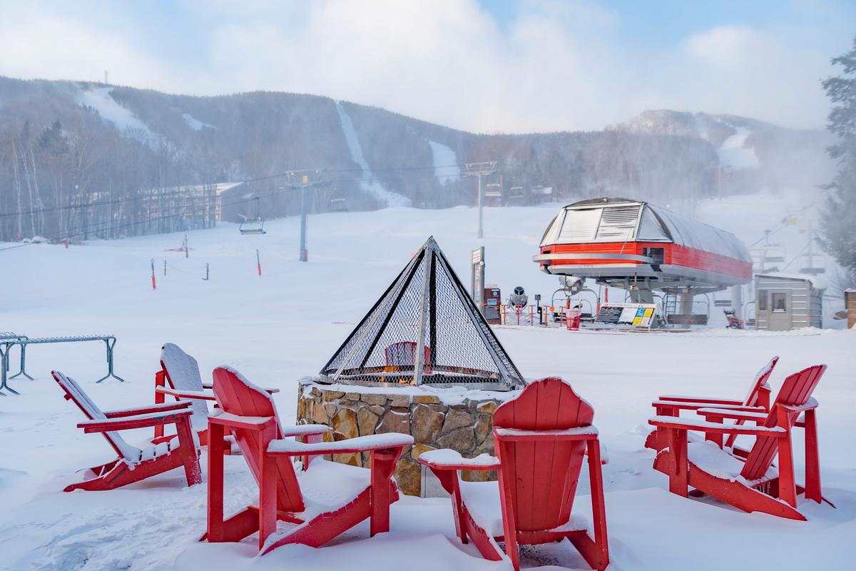 The base area near South Ridge Lodge where the Sunday River SnowSports meet-up is for kids drop-off and pick-up. (Shelley Bowen/Sunday River)