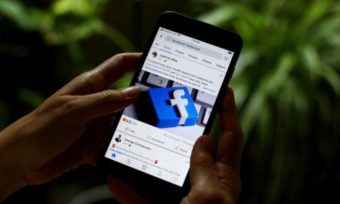 Facebook Restores News Pages to Australia