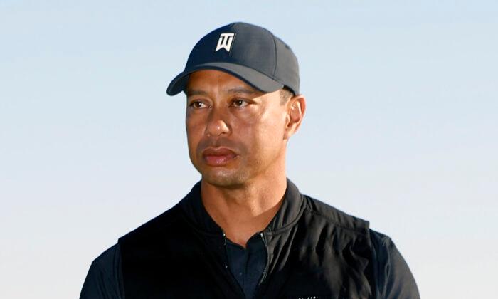 Tiger Woods ‘Awake and Responsive’ in Hospital Room After Serious Car Accident
