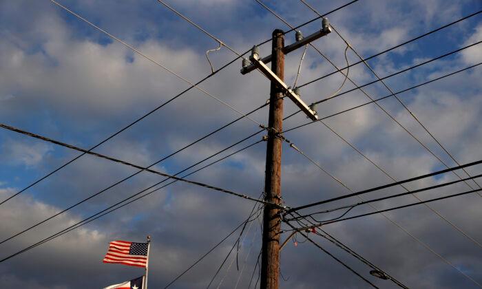 Texas Blackout Shows Vulnerabilities of Renewable Energy, Scholar Says