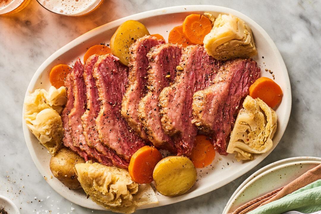 How to Make Instant Pot Corned Beef and Cabbage