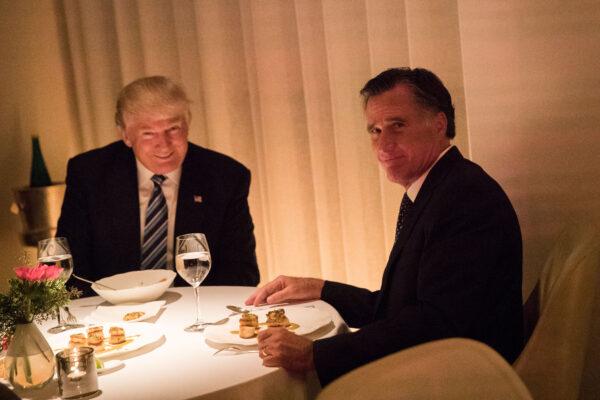 President-elect Donald Trump and Mitt Romney dine at Jean Georges restaurant in New York City on Nov. 29, 2016. (Drew Angerer/Getty Images)