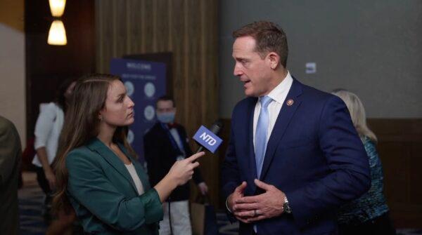 Rep. Ted Budd (R-N.C.) speaks with NTD's Melina Wisecup about the prospect for House Republicans in 2022 at the Conservative Political Action Conference (CPAC) in Orlando, Florida, on Feb. 26, 2021. (NTD)