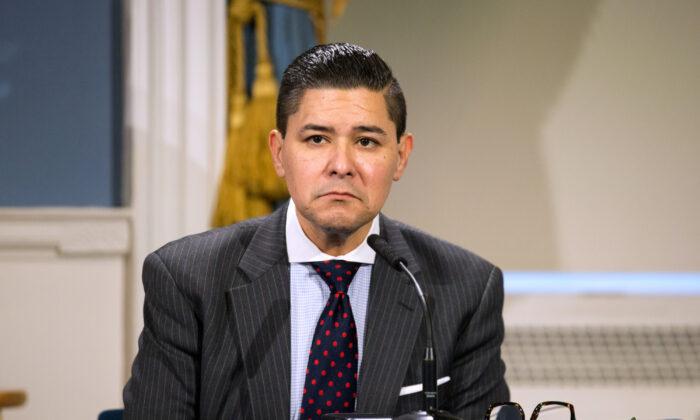 NYC Schools Chancellor Richard Carranza Resigns
