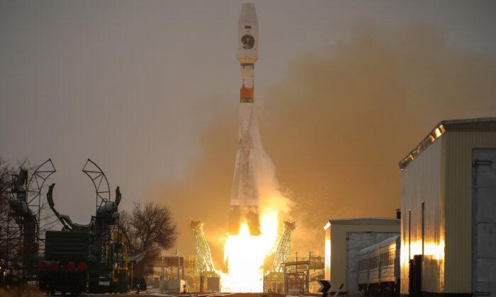 Russia Launches Satellite to Monitor Climate in Arctic