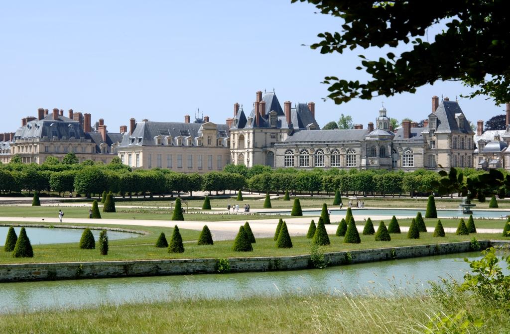 The Heart of the French Renaissance: Château de Fontainebleau