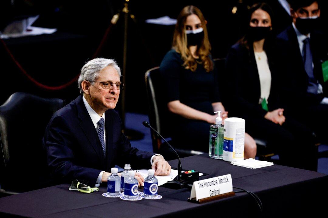 Senate Panel Advances Garland’s Nomination as Attorney General