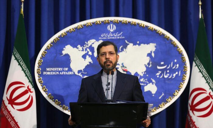 Iran Insists US Lift Sanctions First to Revive Nuclear Deal Talks