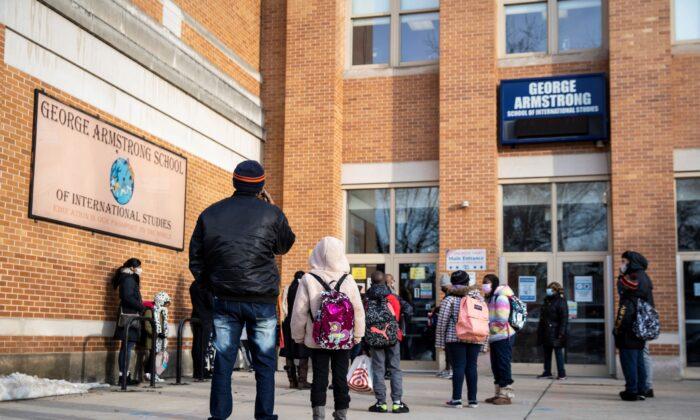 Chicago Schools Open Doors to Thousands More Students