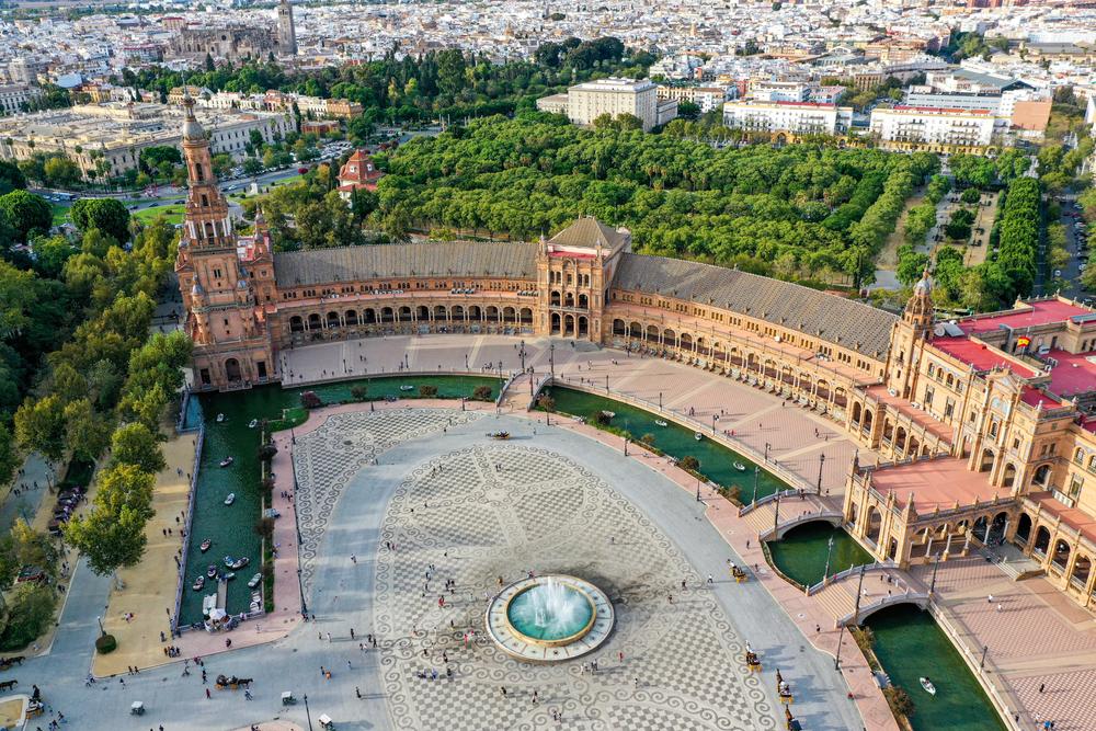 An aerial view of a section of the Plaza de España shows its dynamic semicircular design. (World Nomac/Shutterstock.com)