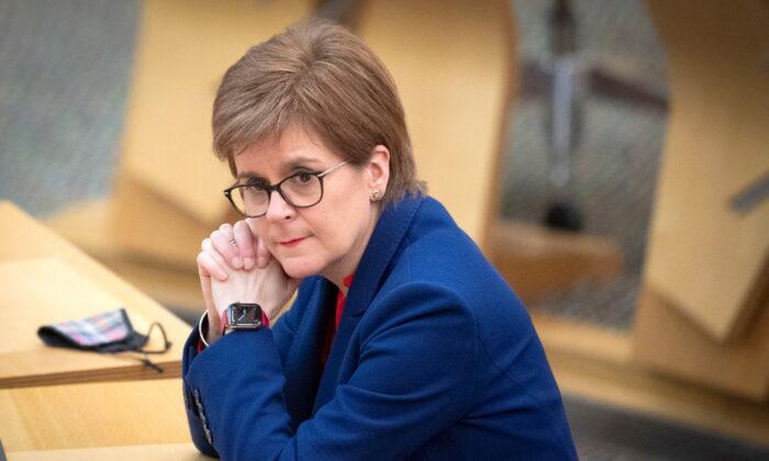 Scotland to Ditch Most Pandemic Restrictions, Keep Mask Mandate