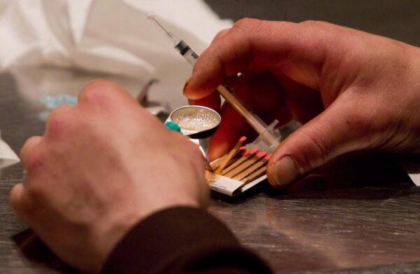 Oregon Rolls Back Drug Decriminalization Amid Rising Overdose Deaths