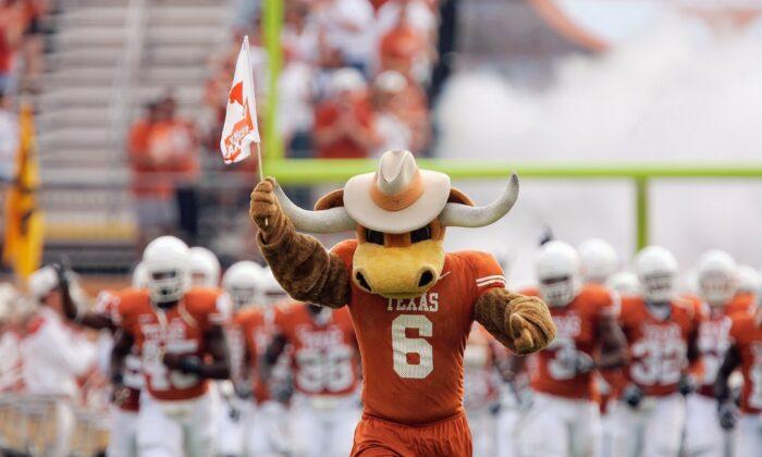 University of Texas President, Donors Clash Over Iconic Fight Song