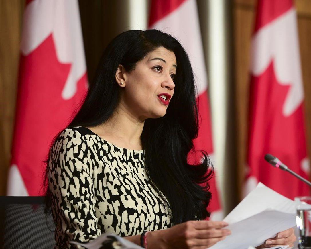 Chief Medical Adviser Says Health Canada Preparing for Quick Approval of Boosters