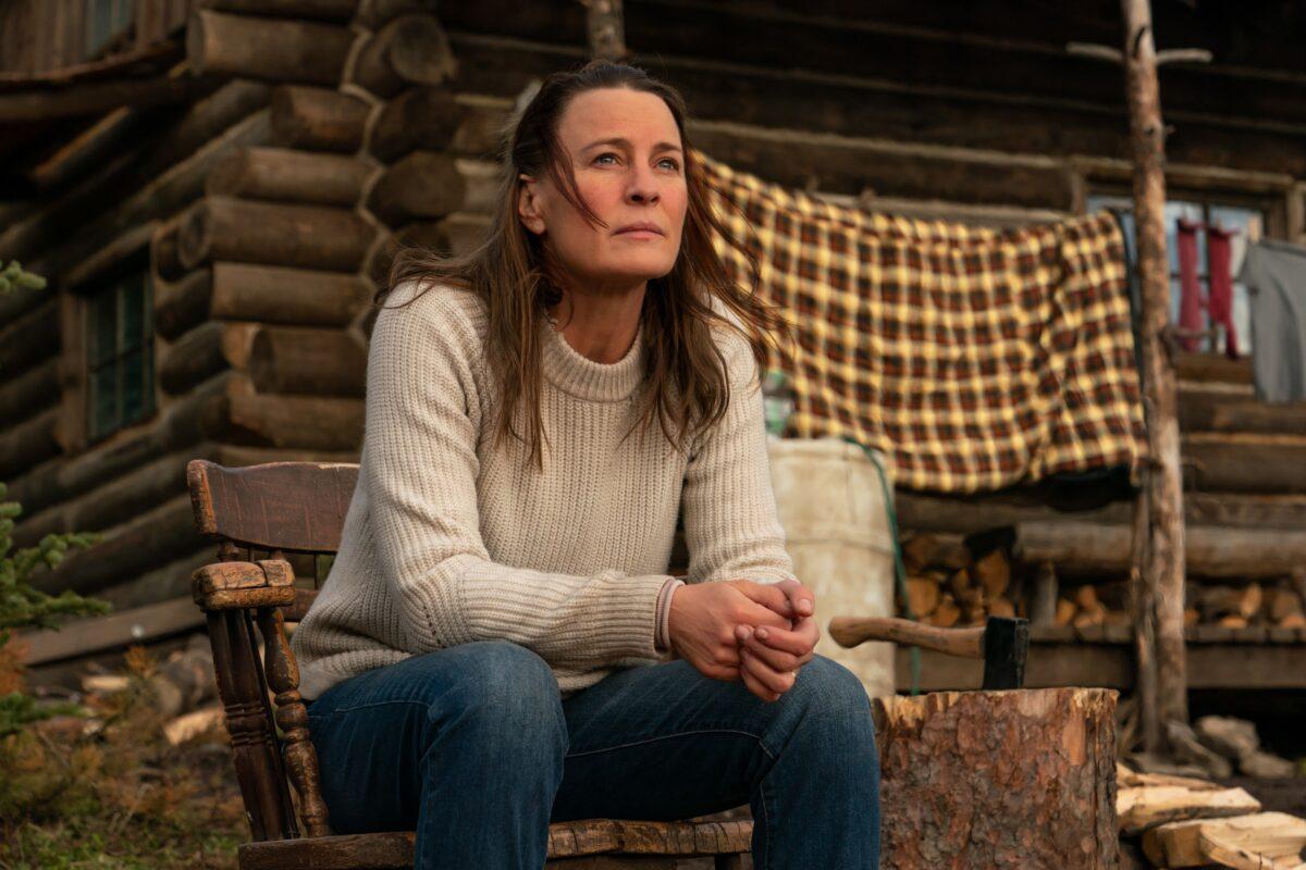 Edee Mathis (Robin Wright) tries to outrun her grief, in “Land.” (Focus Features)