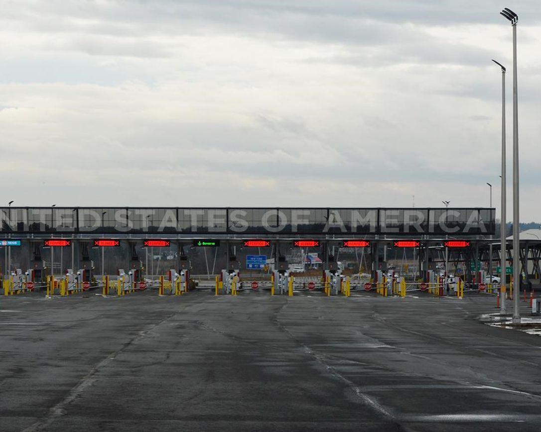 New York Congressman Urges Biden to Consider Easing Canada U.S. Border Restrictions