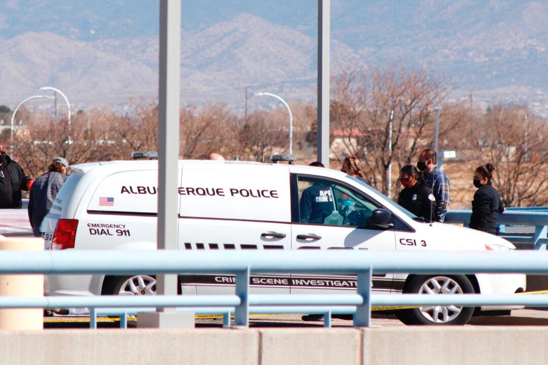 Man Charged in NJ Slaying, Questioned in 4 New Mexico Deaths