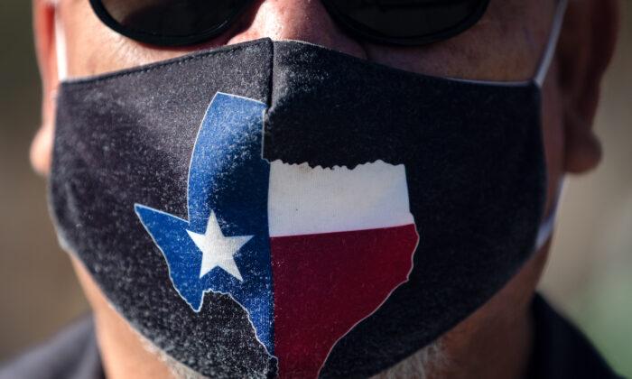 Texas Governor, AG File Petition to Block Dallas County Mask Mandate