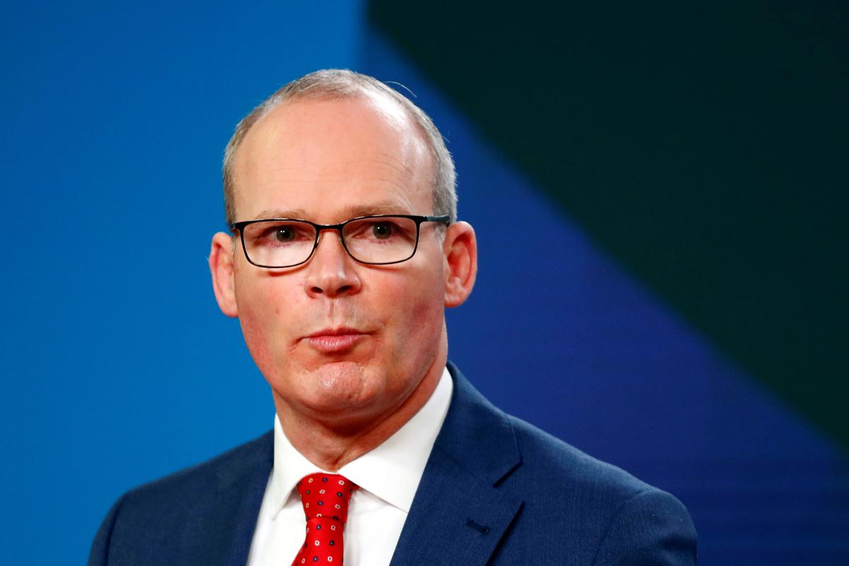 Irish Foreign Minister Accuses UK of ‘Perverse Nationalism’ Over Pursuit of US Trade Deal