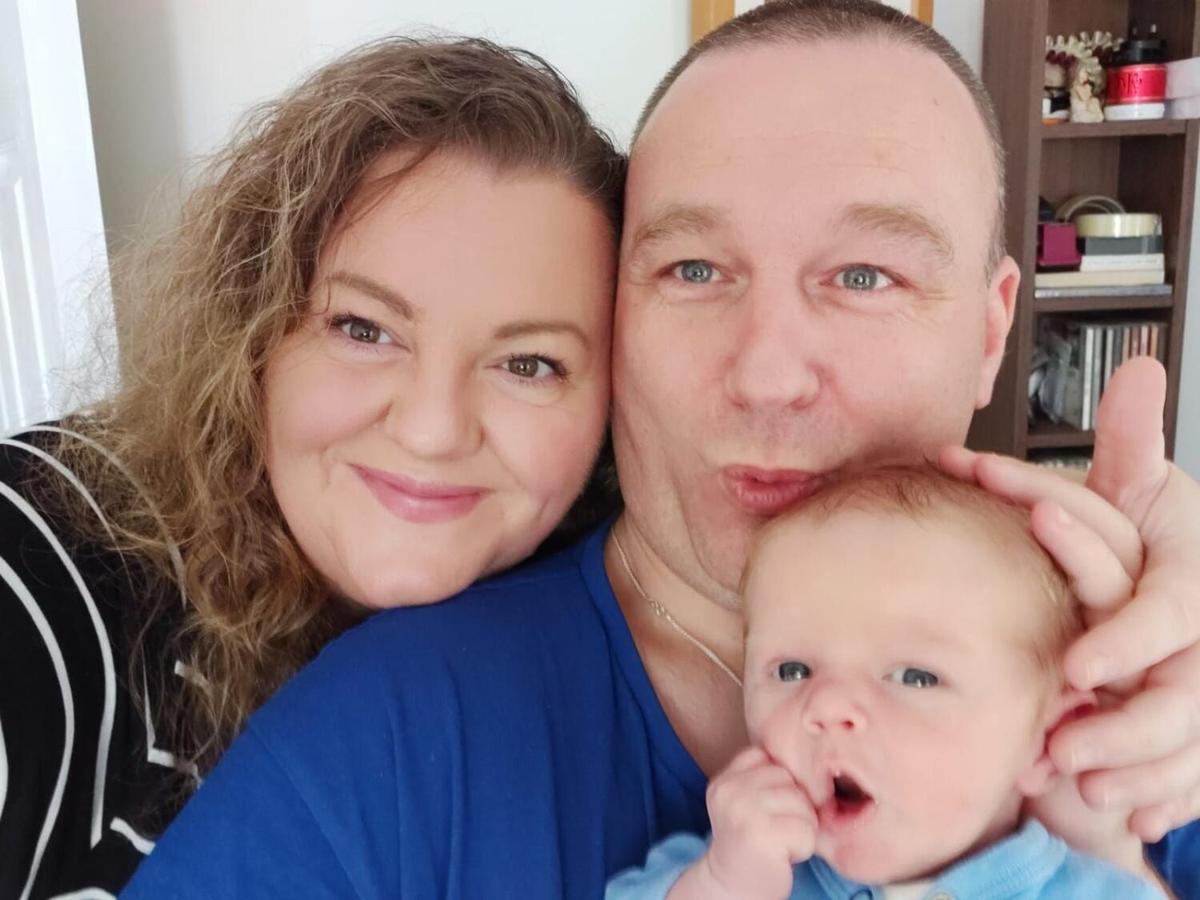 Michelle and Stephen Daly with their "rainbow baby," Dylan. (Courtesy of <a href="https://www.facebook.com/michelle.murphy.313924">Michelle Daly</a>)