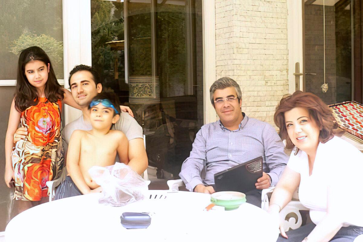 Amir Hekmati and his extended family in Tehran, Iran, in August 2011. (Amir Hekmati via AP)
