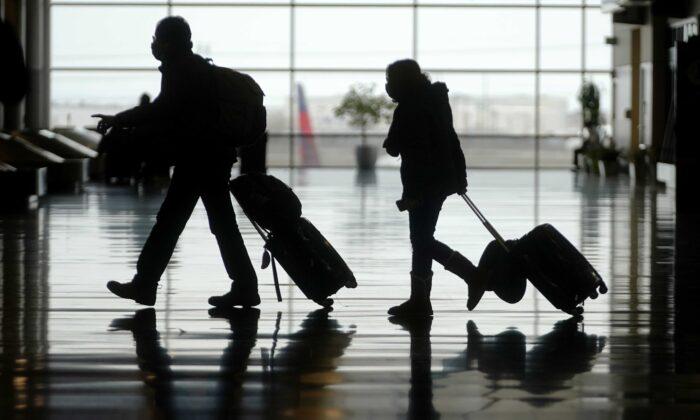 US Air Travel Rises to Highest Levels Since Start of Pandemic