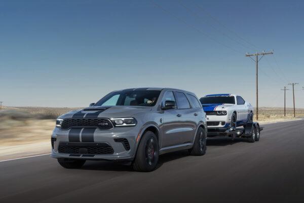 Max 8,700-pound towing capacity. (Courtesy of Stellantis Media)
