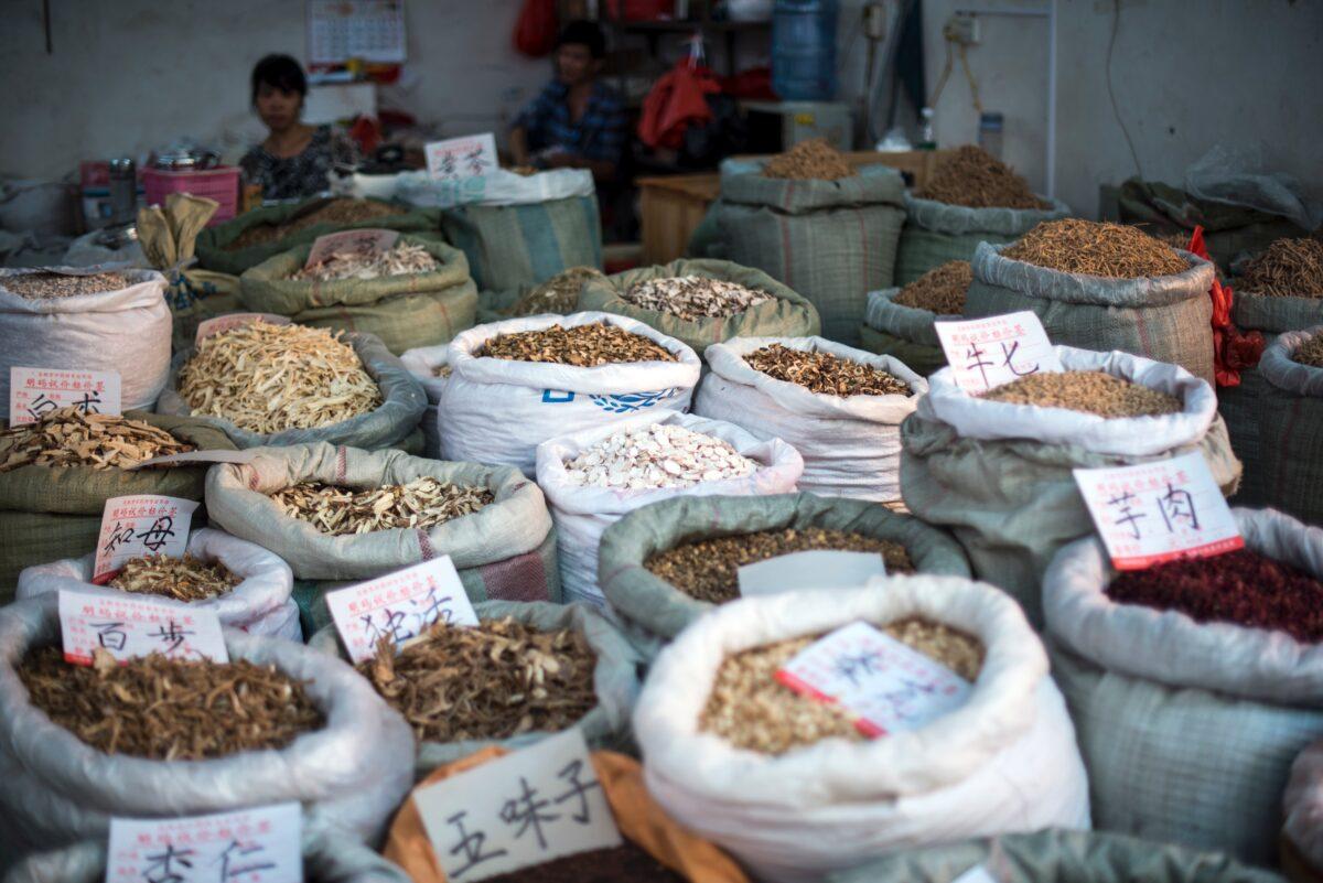 A Chinese traditional medicine stand at the Caizhuanyue Market in Yulin, southern China's Guangxi region on June 21, 2015. (Johannes Eisele/AFP via Getty Images)