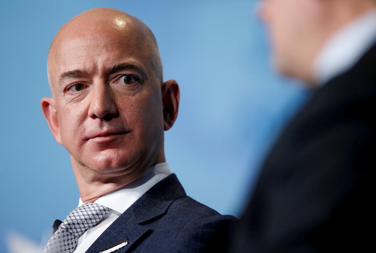 Amazon Union Battle Arrives in Washington