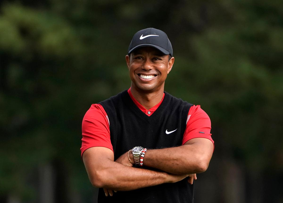 Tiger Woods Returns to Florida to Recover From Car Crash