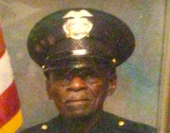Police officer L.C. "Buckshot" Smith. (Courtesy of <a href="https://www.facebook.com/elaine.thomas.92798">Elaine Thomas</a>)
