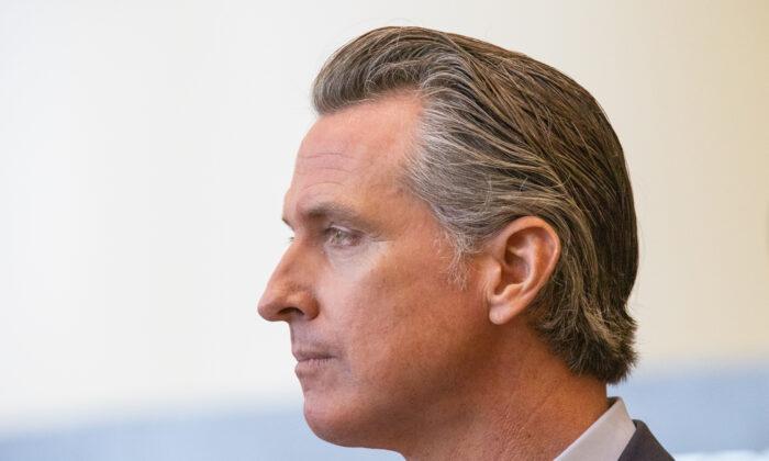 Recall Newsom Campaign Appears Confident as Signature Gathering Efforts Conclude