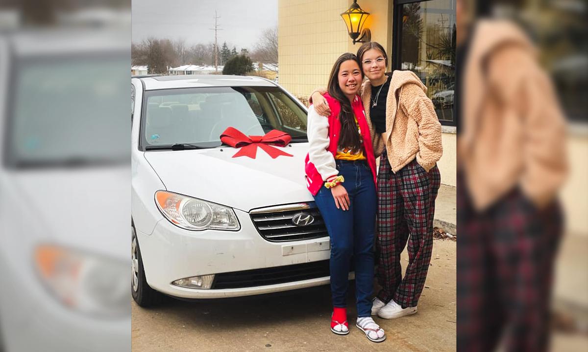Chick-Fil-A Employee Wins New Car in Raffle, Gives It to Coworker Who Bikes Miles to Work in Winter