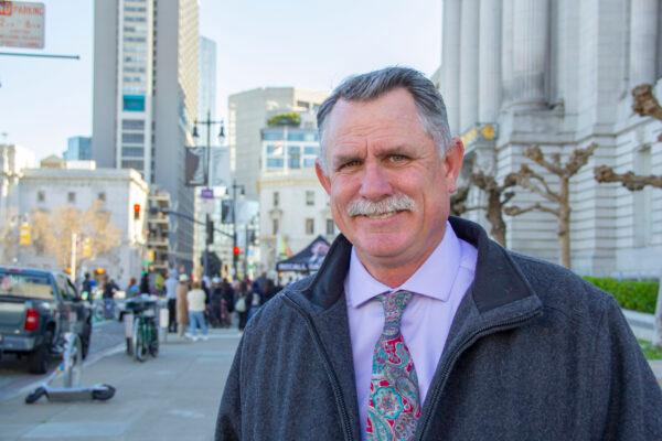 Orrin Heatlie, chairman of the California Patriot Coalition, RecallGavin2020 Committee, makes a stop at San Francisco City Hall on March 6, 2021, while leading the Recall Gavin road trip from Southern California. (Ilene Eng/The Epoch Times)