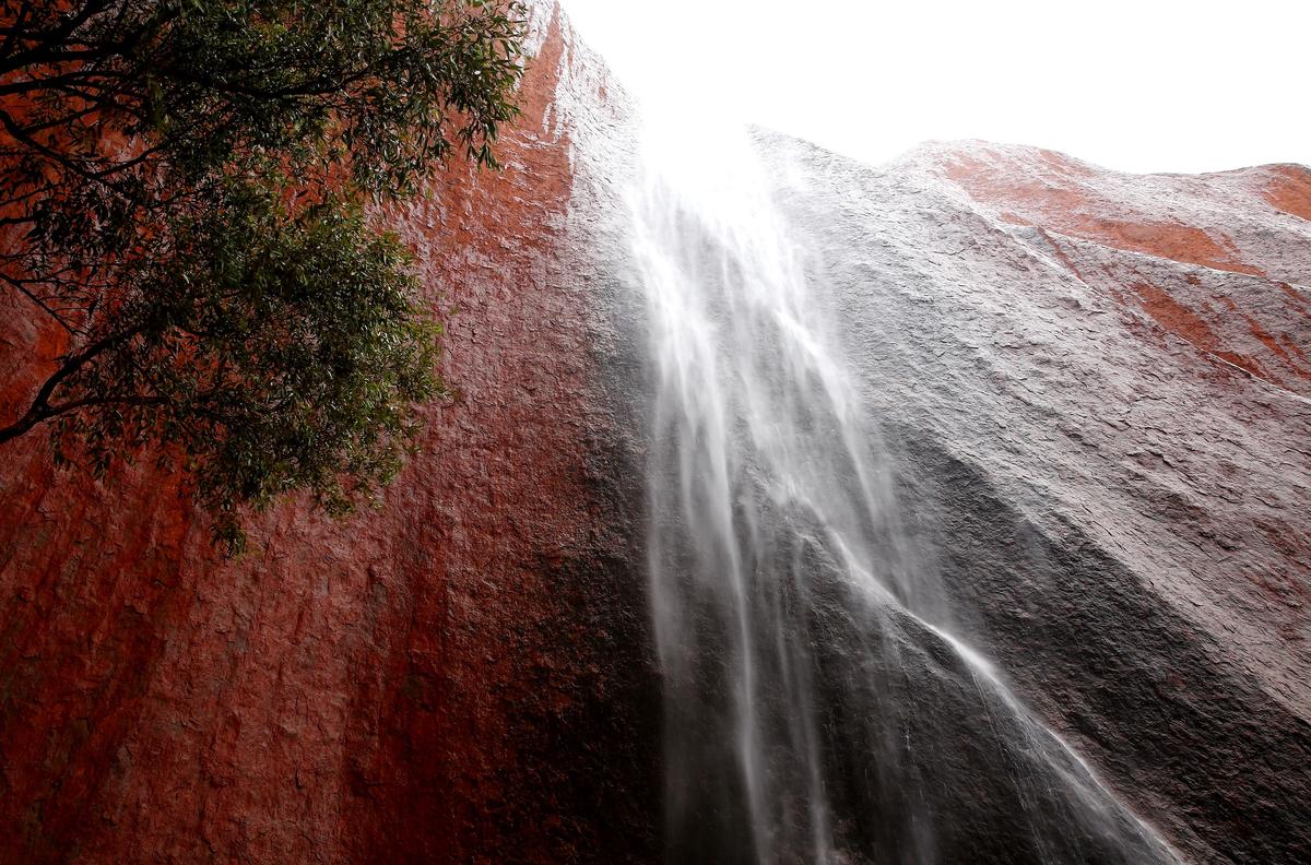 Rain to Lash Northern Territory’s Arid South, Triggers Warning