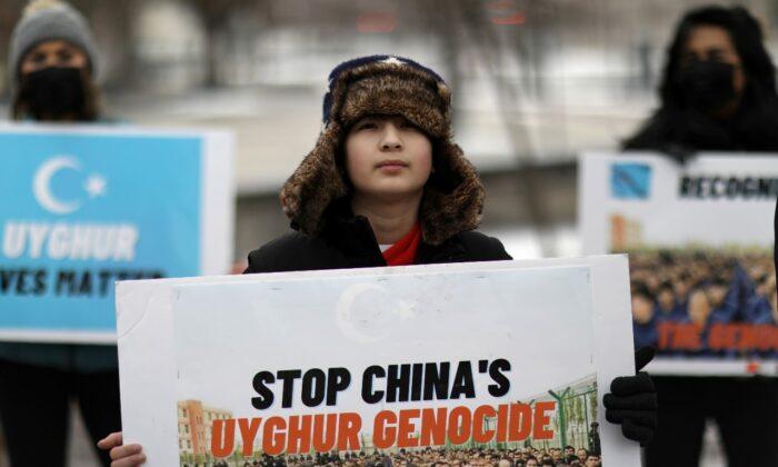 Canadian MPs Ask for Expansion of Immigration Program for Uyghurs Facing Persecution in China